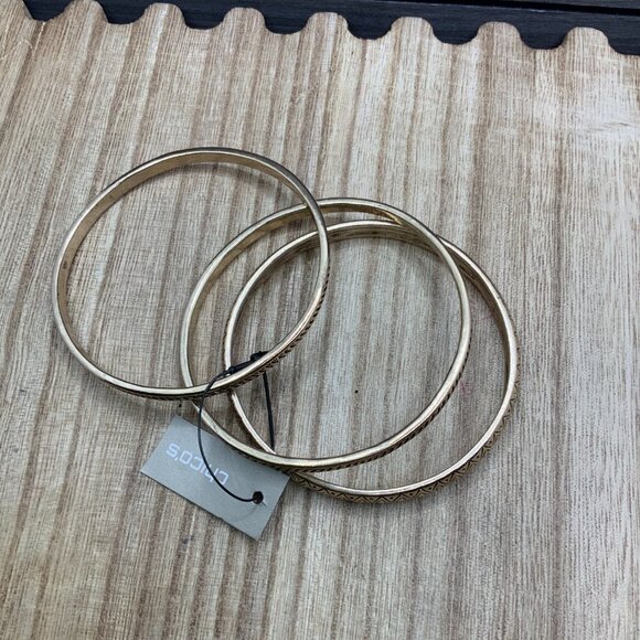 Chico's NWT Gold Tone Set of 3 Bangles - Picture 3 of 5